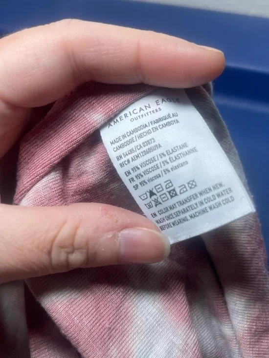 American Eagle Mauve Tie-Dye Short Sleeve Boho Hippie Hi Low Tee Size Large - Picture 10 of 12